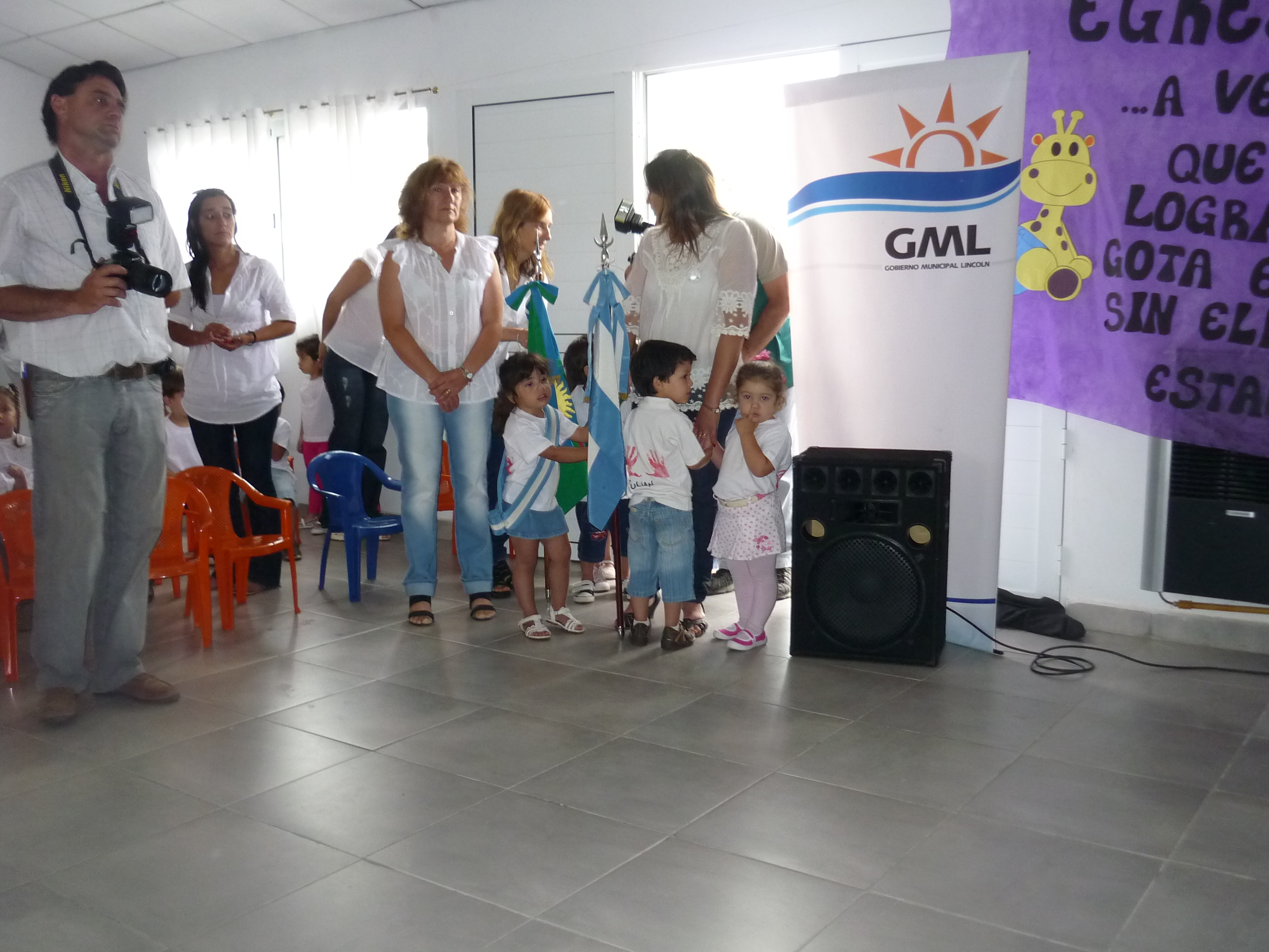 fotos/2011-11-13 - Acto jardin/P1020457.JPG